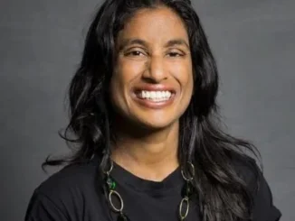 Varaauthorphoto125Bbestforheadshots5DcredittoBrigidMcAuliffe