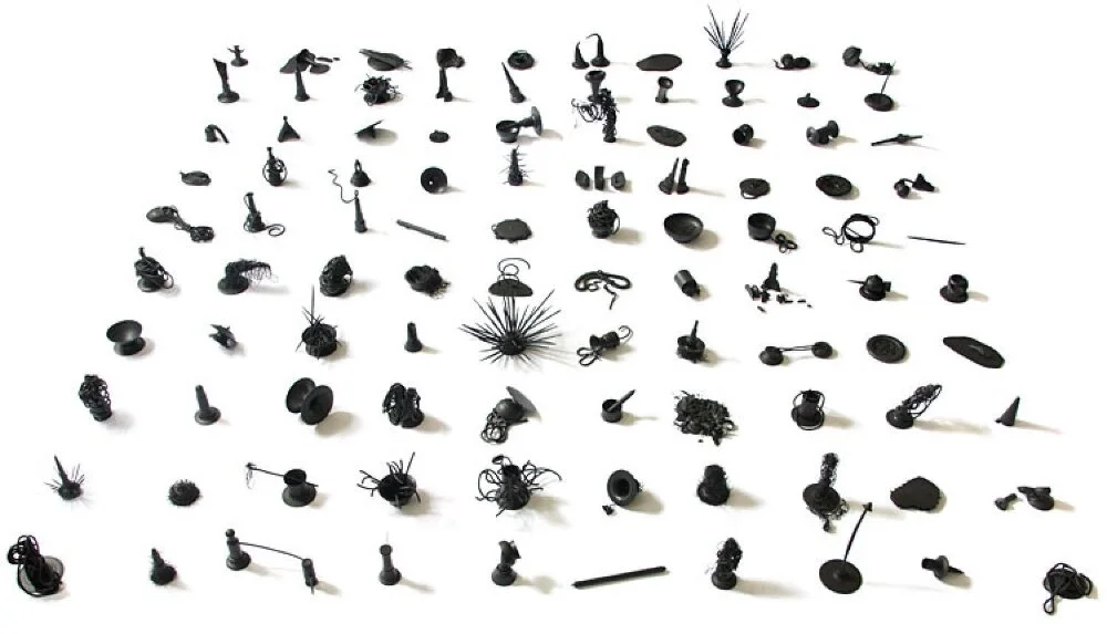 A Hundred Traumas overview - Painted porcelain - 2012 - Overall dimensions vary with installation