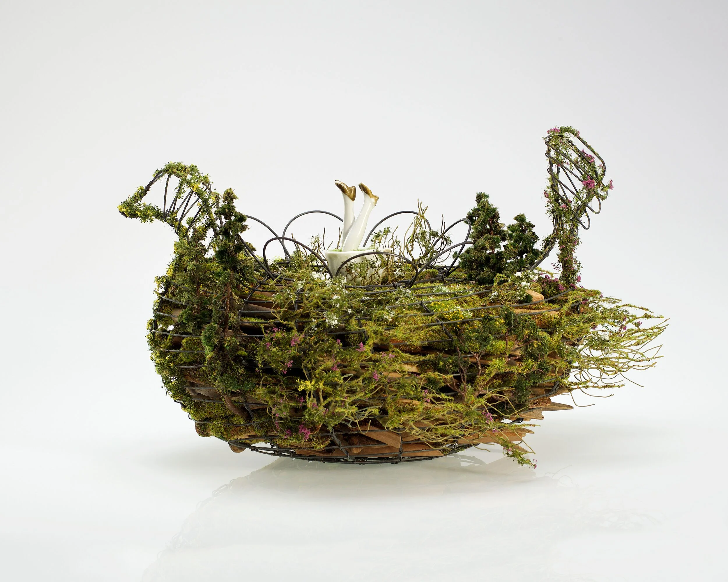 “Frontier Unclear, Souvenir, Disappear,” mixed media assemblage, 21.5cm x 34.5cm x 29cm