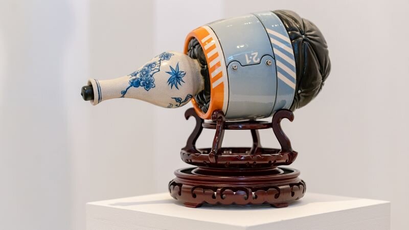 BRENDAN LEE SATISH TANG 7 “Manga Ormolu 2.1a”, 2015, Ceramic and mixed media - 9.5 x 14 x 6.5in. (24.1 x 35.6 x 16.5cm)