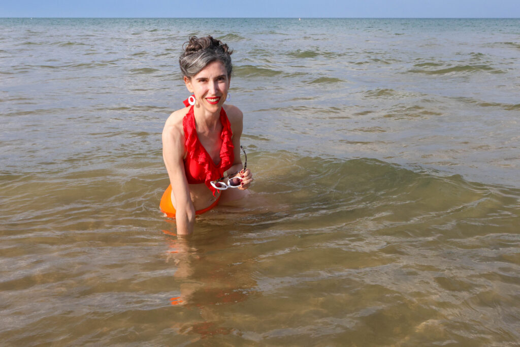 Treading for survival: Kathleen Rooney on her new novel MAN OVERBOARD! 1 KRSittinginLakeEyes credit Beth Rooney